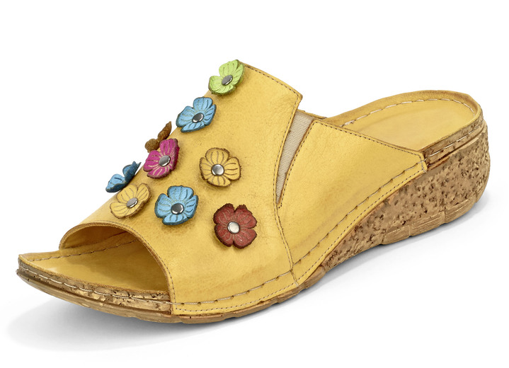 Sandalen & slippers - Tweelingmuiltjes met kleurrijke leren bloemen, in Größe 036 bis 042, in Farbe GEEL