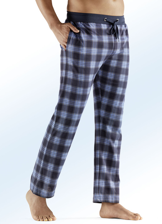 Pyjama's - Set van twee lange slaap- en vrijetijdsbroeken met trekkoord en zijzakken, in Größe 046 bis 062, in Farbe 1 X KLEURRIJKE MARINEBLAUW, 1 X EFFEN MARINEBLAUW Ansicht 1