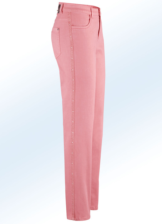 Hosen mit Knopf- und Reißverschluss - Edel-Jeans mit Zierband und Strasssteinen, in Größe 017 bis 235, in Farbe FLAMINGO Ansicht 1