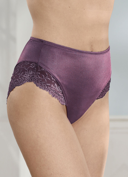 Slips - Triumph Ladyform slip met zacht lijfje, in Größe 038 bis 048, in Farbe AUBERGINE Ansicht 1