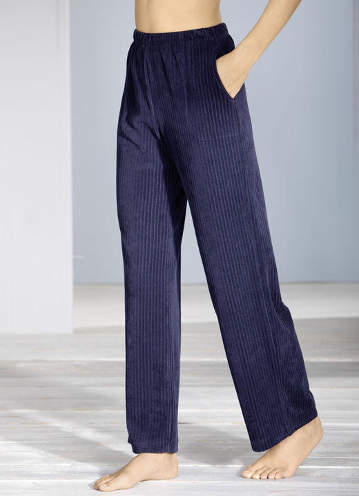Vrijetijds pantalons - Broek in comfortabele kwaliteit, in Größe 018 bis 054, in Farbe MARINE Ansicht 1